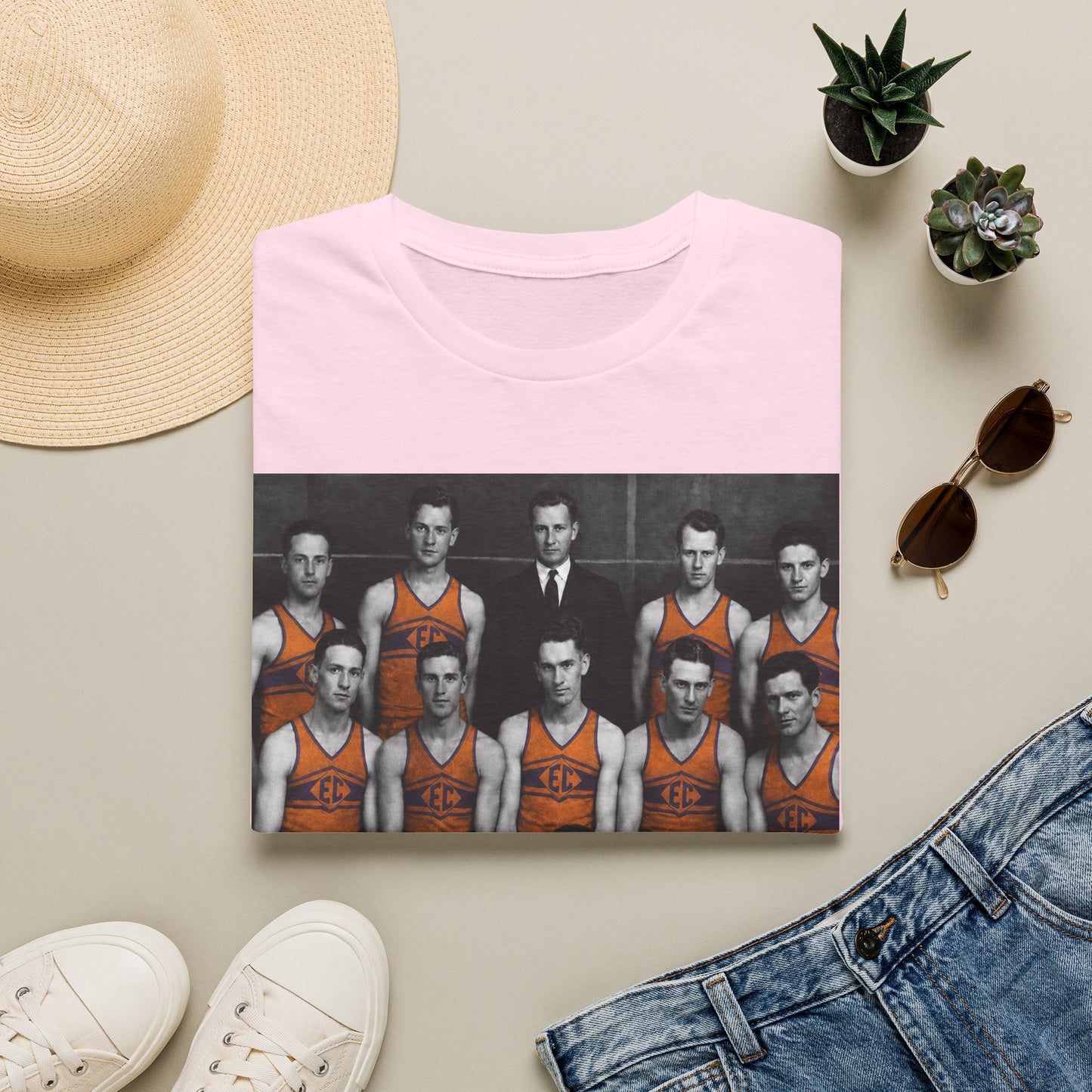Vintage 1924 Evansville College Basketball Photo T-Shirt