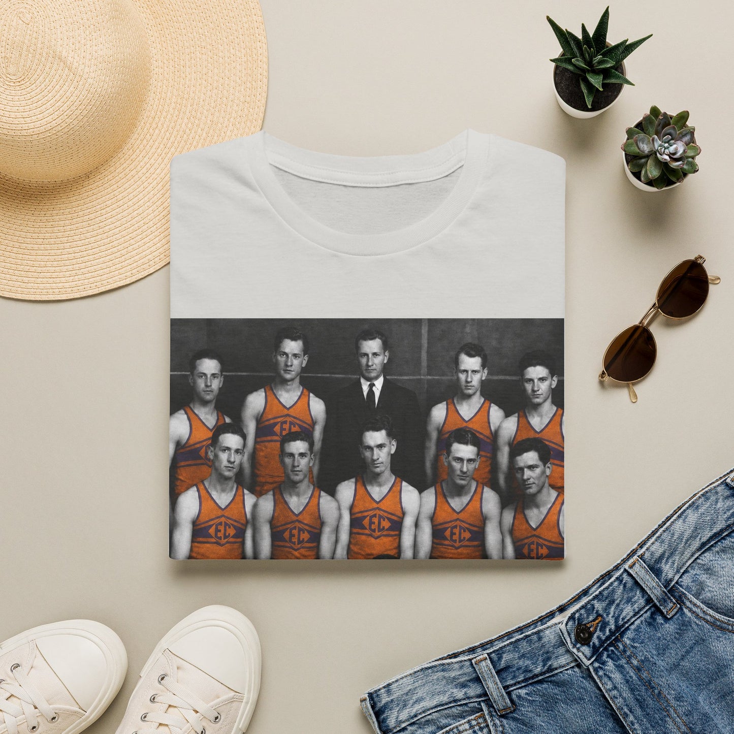 Vintage 1924 Evansville College Basketball Photo T-Shirt